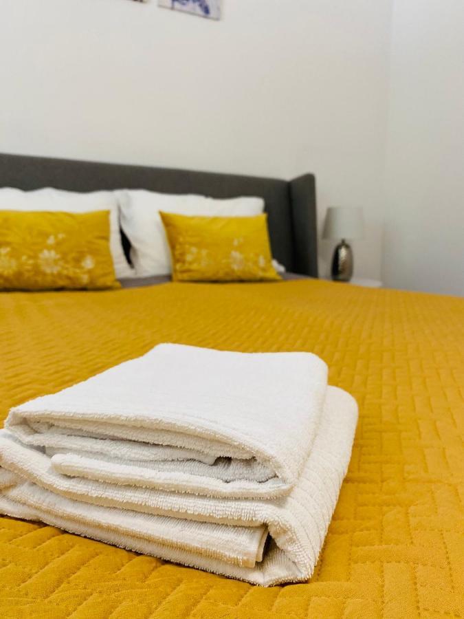 Av Apartment Turda Extérieur photo